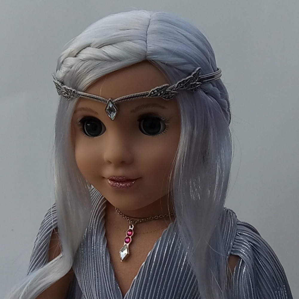 American Girl 2023 Shimmering Silver Holiday Collector Series Doll - Picture 2 of 16